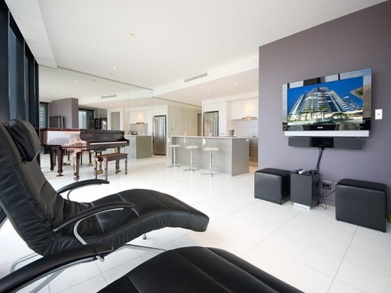 1606/18 Enderley Avenue, Surfers Paradise QLD 4217