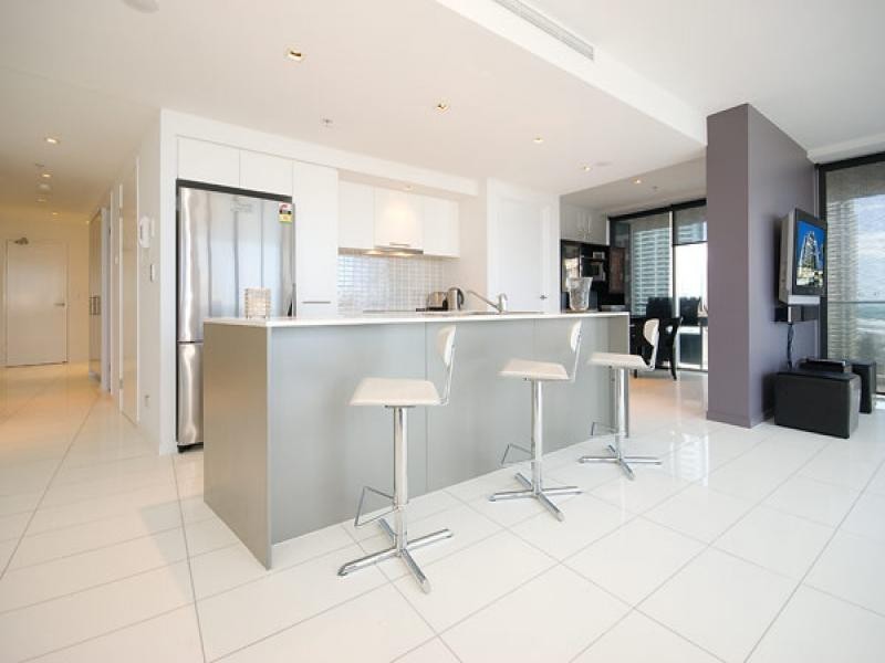 1606/18 Enderley Avenue, Surfers Paradise QLD 4217