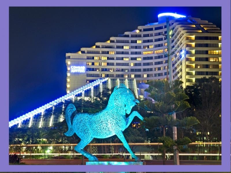 8 Flamingo Key, Broadbeach Waters QLD 4218