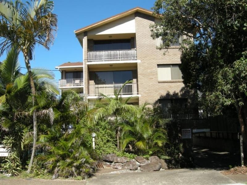 3/16 Rosewood Avenue, Broadbeach QLD 4218