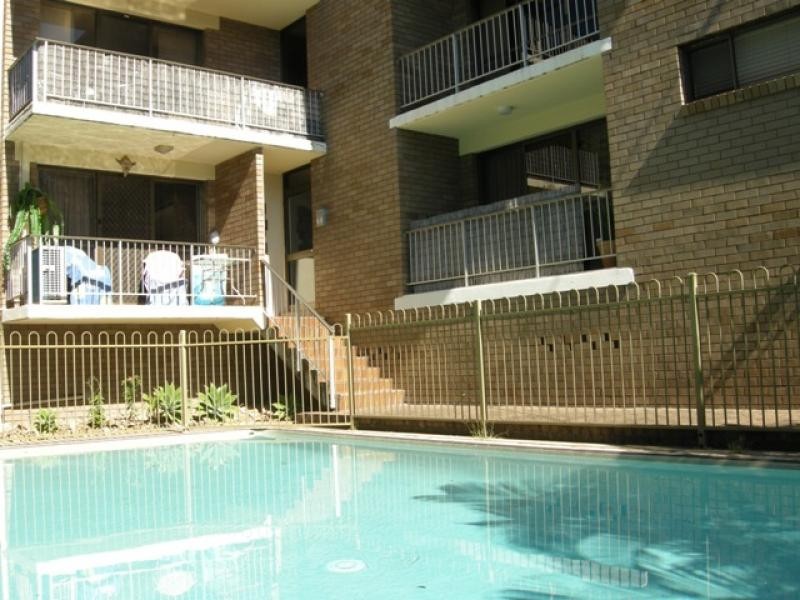 3/16 Rosewood Avenue, Broadbeach QLD 4218