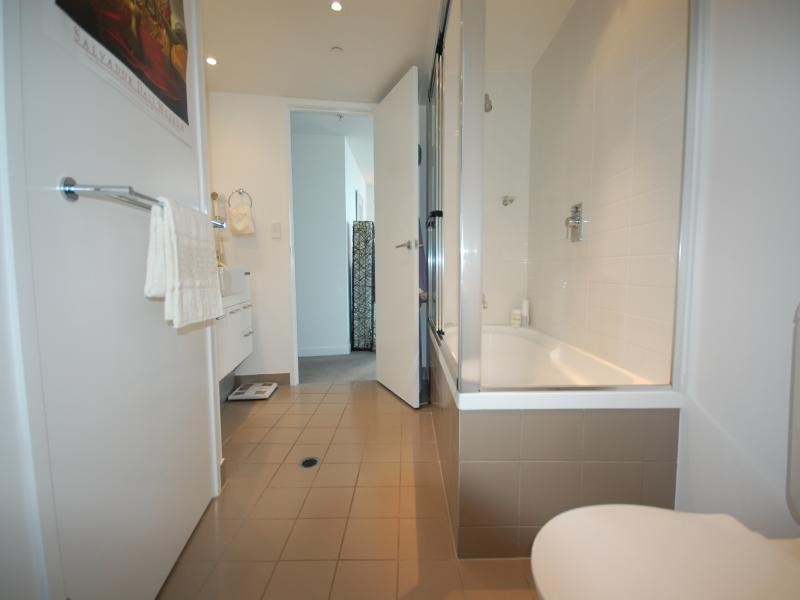 1507/16 Enderley Avenue, Surfers Paradise QLD 4217