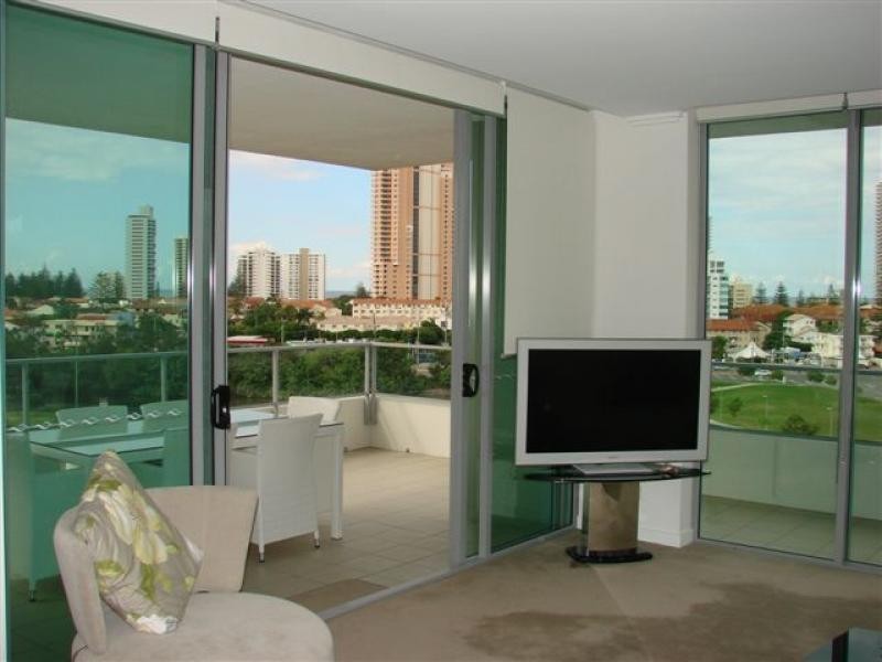 1610/33 T E Peters Drive, Broadbeach QLD 4218