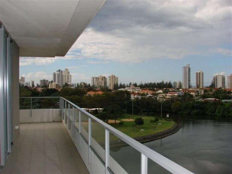 1610/33 T E Peters Drive, Broadbeach QLD 4218