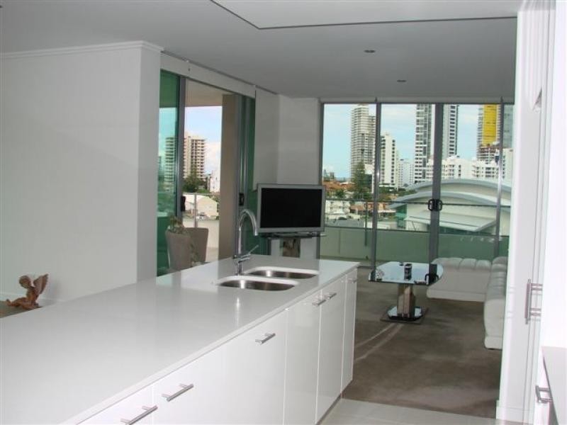 1610/33 T E Peters Drive, Broadbeach QLD 4218