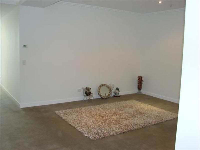 1610/33 T E Peters Drive, Broadbeach QLD 4218