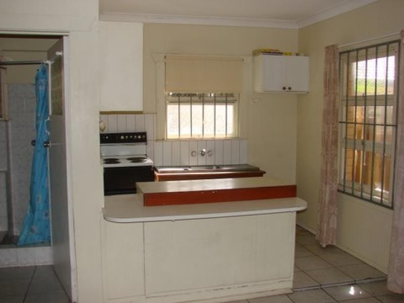 4/24 Peninusula Drive, Surfers Paradise QLD 4217