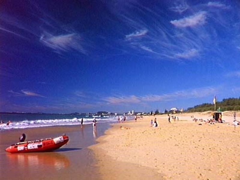 26/11 – 17 Phillip Avenue, Broadbeach QLD 4218