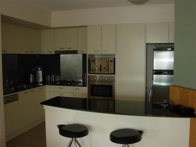 305/2685 Gold Coast Highway, Broadbeach QLD 4218