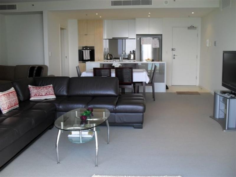 1103/14 George Avenue, Broadbeach QLD 4218