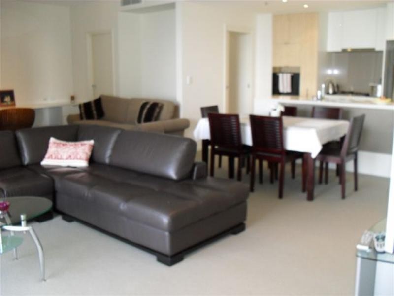 1103/14 George Avenue, Broadbeach QLD 4218