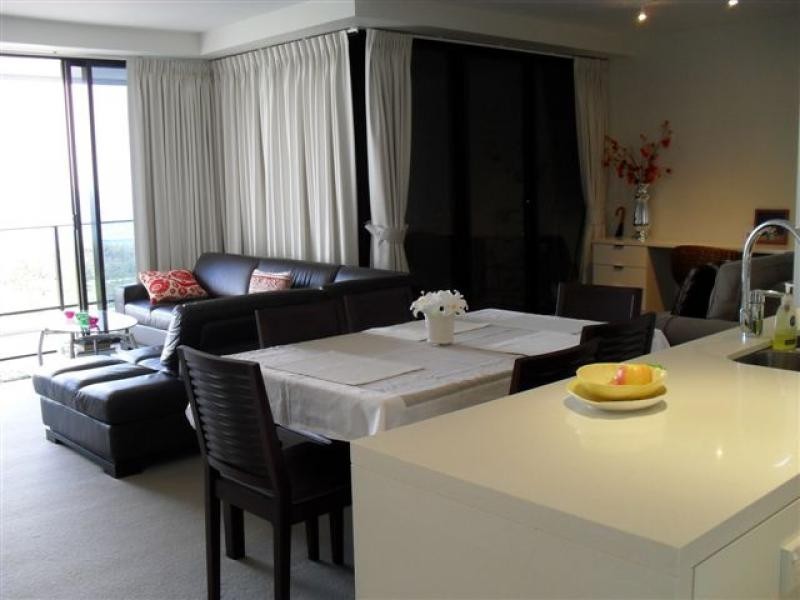 1103/14 George Avenue, Broadbeach QLD 4218