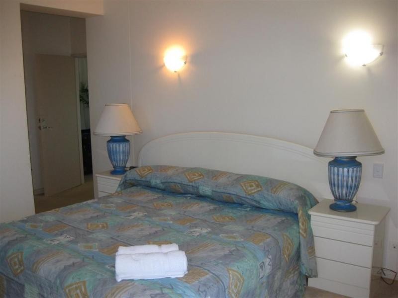 100 Old Burleigh Road, Broadbeach QLD 4218