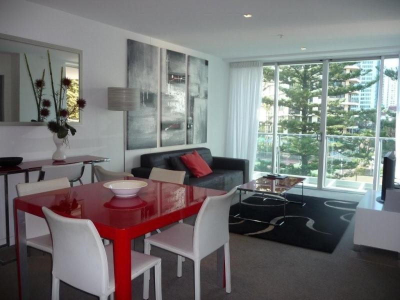 304/18 Enderley Avenue, Surfers Paradise QLD 4217