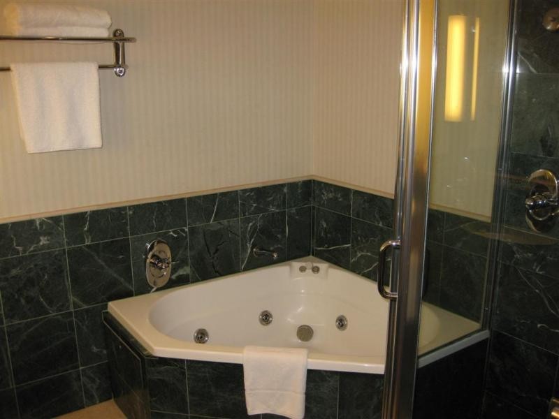 2801 Gold Coast Highway, Surfers Paradise QLD 4217