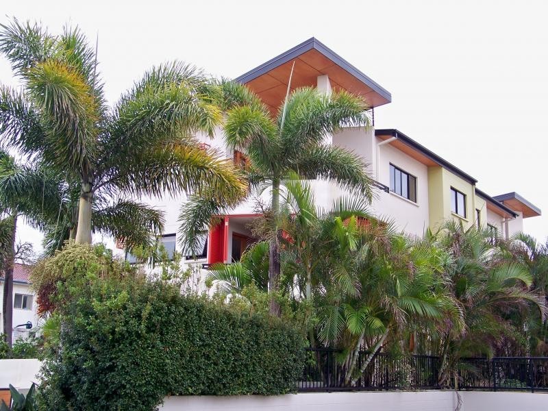 3/37 Britannia Avenue, Broadbeach QLD 4218