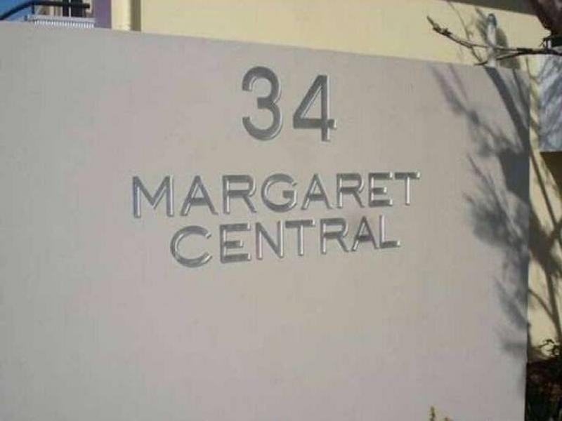 32-34 Margaret Street, Southport QLD 4215