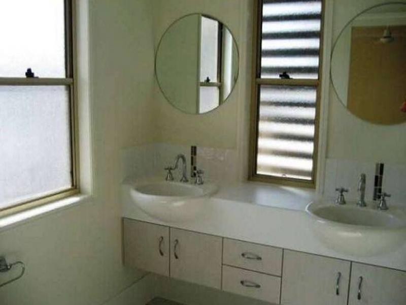 32-34 Margaret Street, Southport QLD 4215