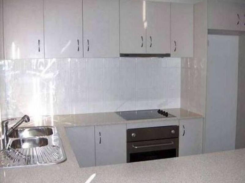 32-34 Margaret Street, Southport QLD 4215