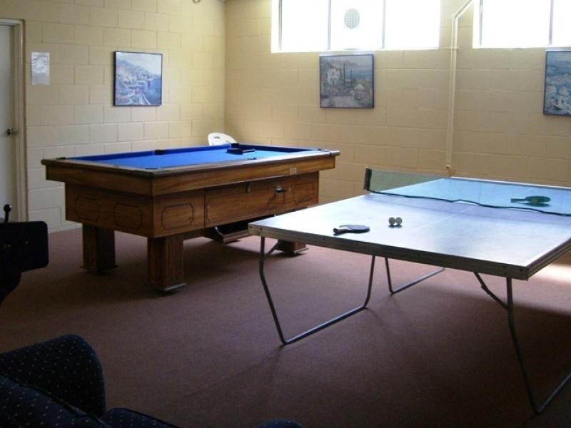 28 Old Burleigh Road, Broadbeach QLD 4218