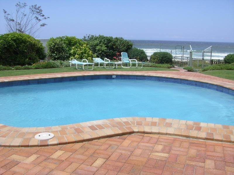 28 Old Burleigh Road, Broadbeach QLD 4218