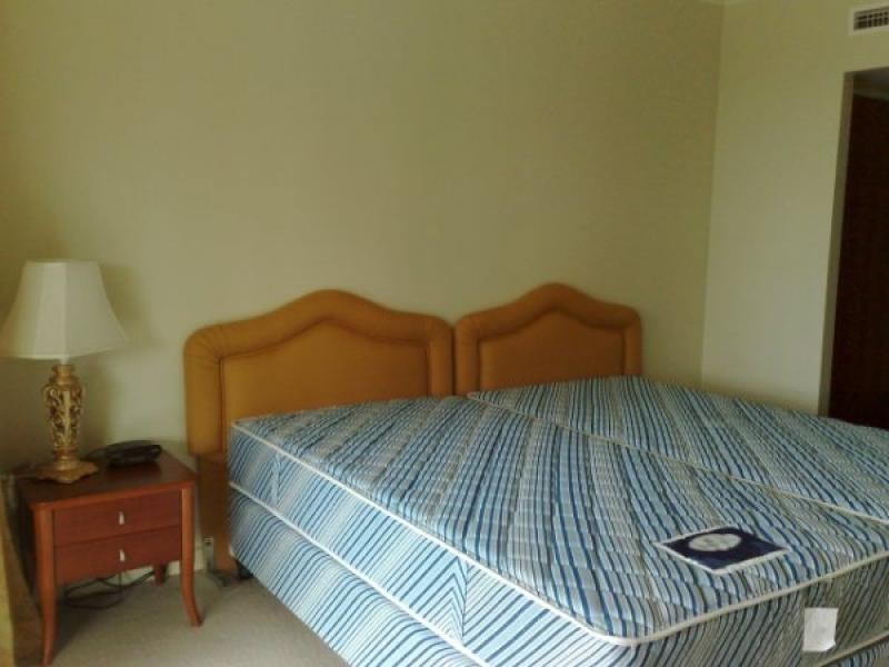 4112 Archer Hill, Benowa QLD 4217