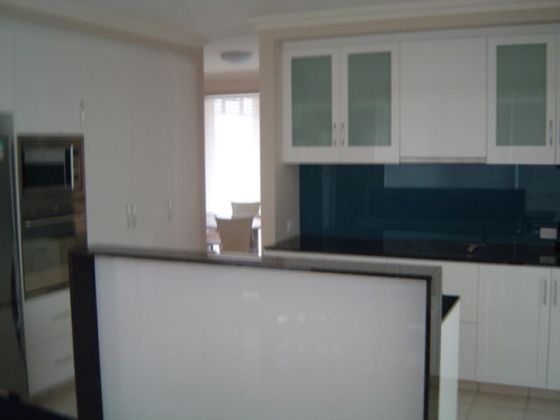 6117 Badon Village, Benowa QLD 4217