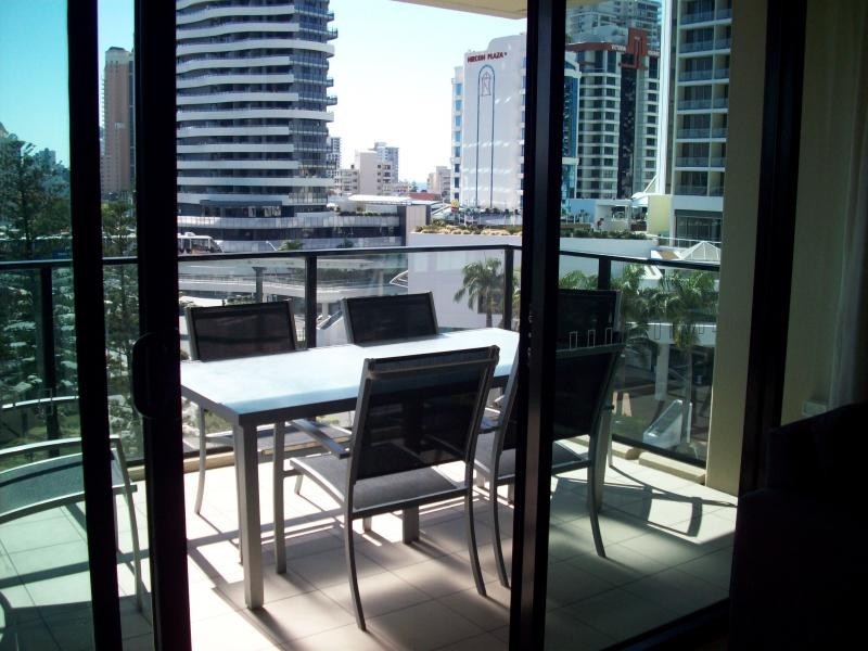605/2685 Gold Coast Highway, Broadbeach QLD 4218