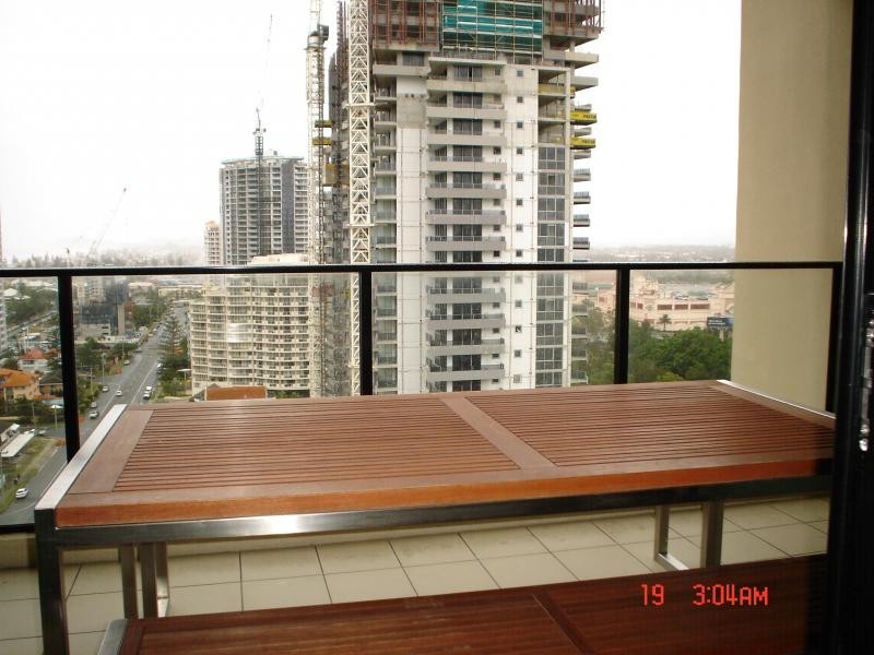 1707/2685 Gold Coast Highway, Broadbeach QLD 4218