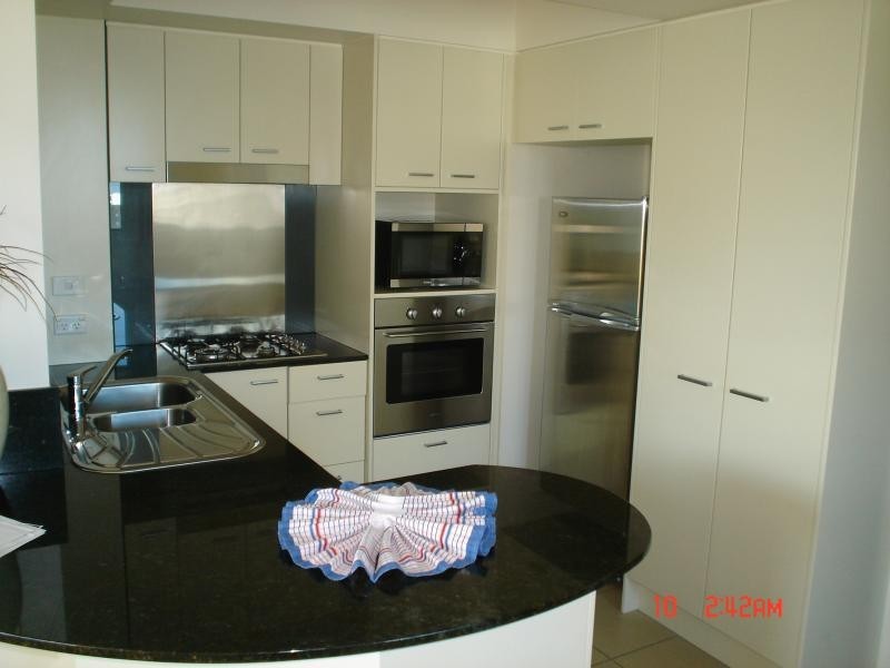 707/2586 Gold Coast Highway, Broadbeach QLD 4218