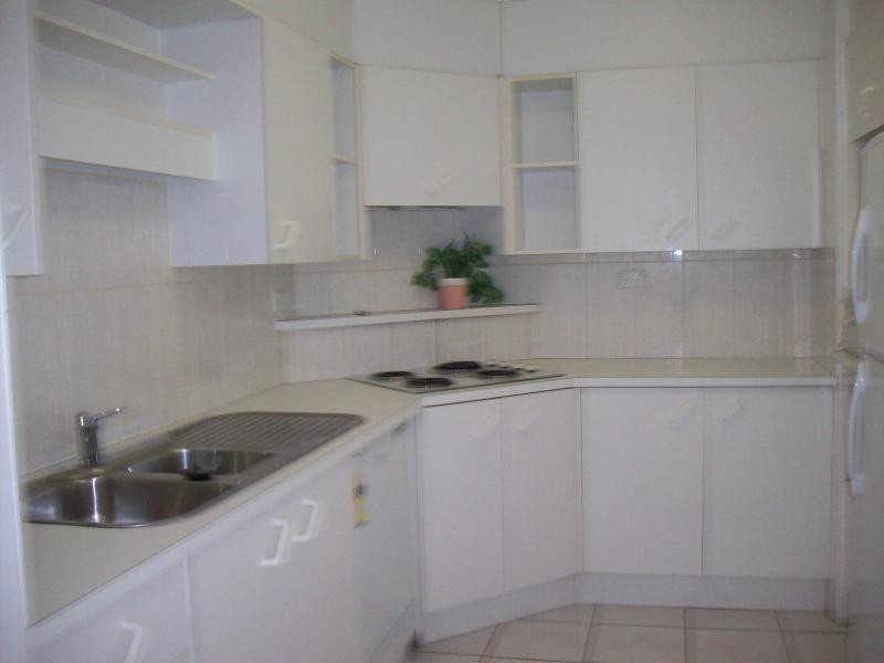 15C/50 Old Burleigh Road, Surfers Paradise QLD 4217