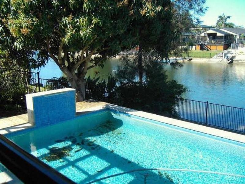 119 Campell Street, Sorrento QLD 4217