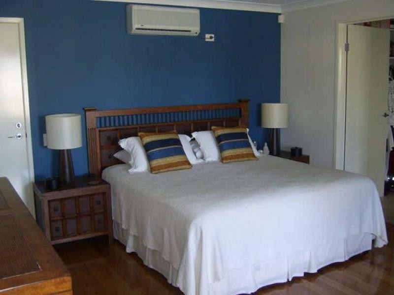 119 Campell Street, Sorrento QLD 4217