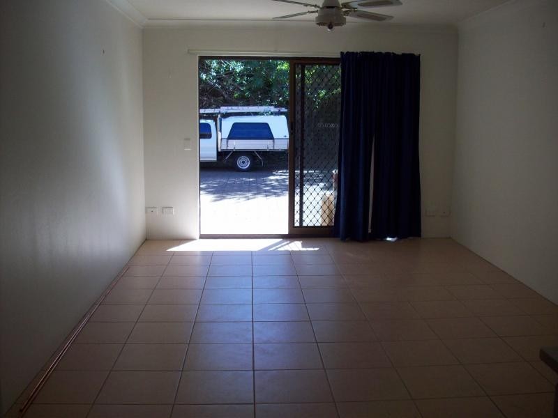 3/9 Christina Court, Mermaid Waters QLD 4218