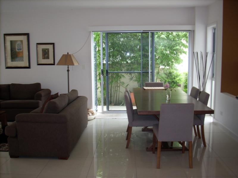 7005 the Vista, Benowa QLD 4217