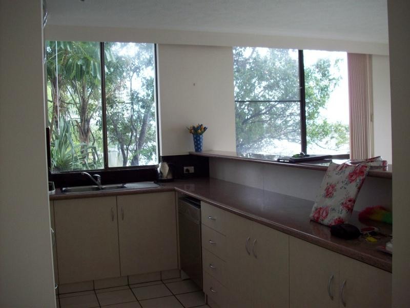 8/2962 Gold Coast Highway, Surfers Paradise QLD 4217