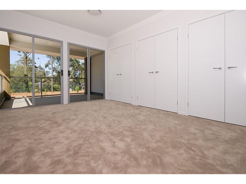 8003A Vista Drive, Benowa QLD 4217