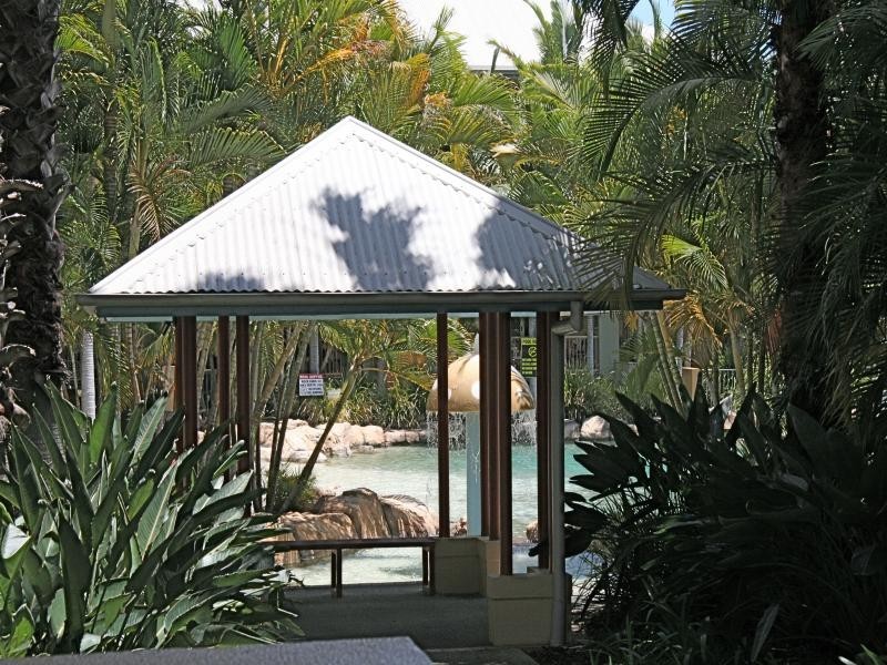 35/2320 Gold Coast Highway, Mermaid Beach QLD 4218