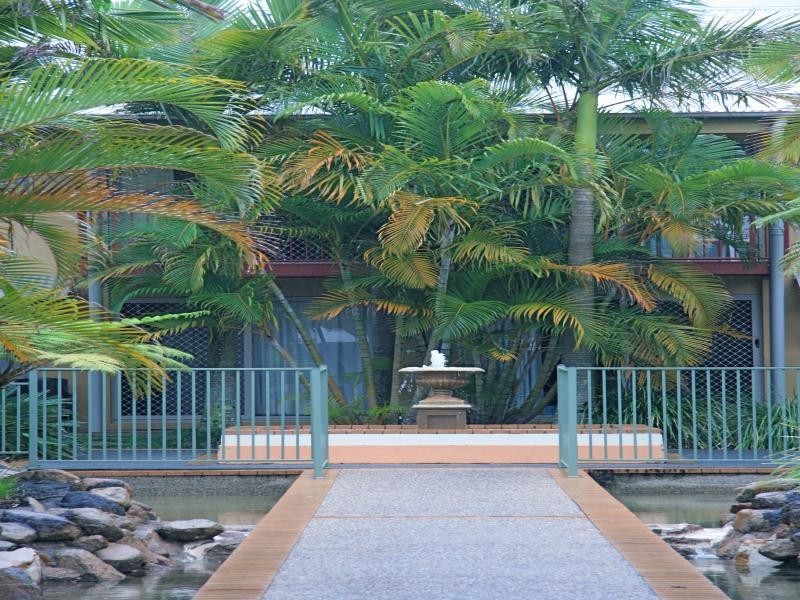 35/2320 Gold Coast Highway, Mermaid Beach QLD 4218