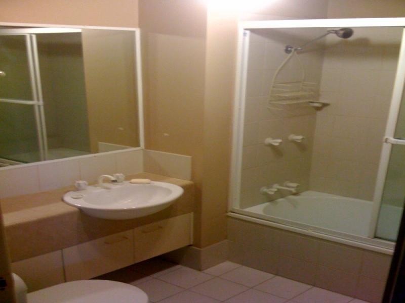 35/2320 Gold Coast Highway, Mermaid Beach QLD 4218