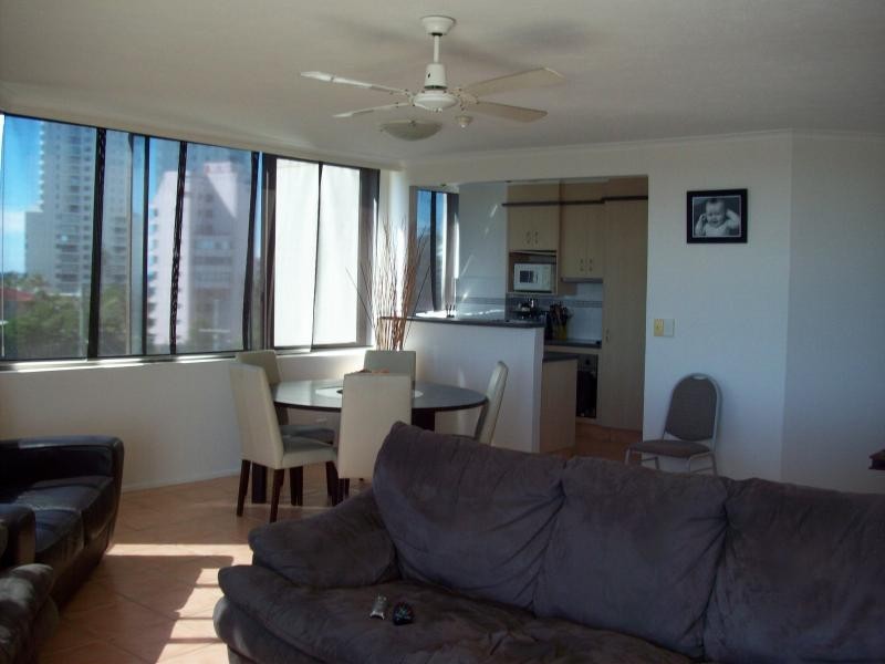 15/2916 Gold Coast Highway, Surfers Paradise QLD 4217