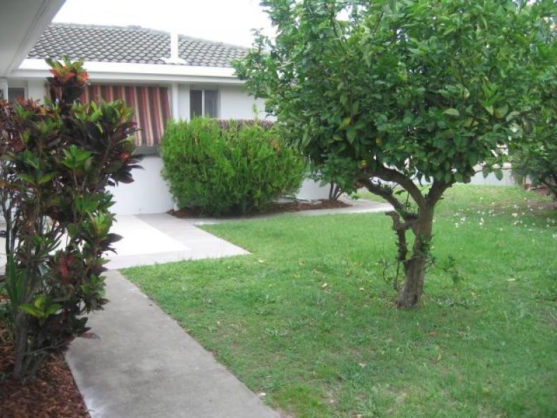 18 Havana Key, Broadbeach Waters QLD 4218