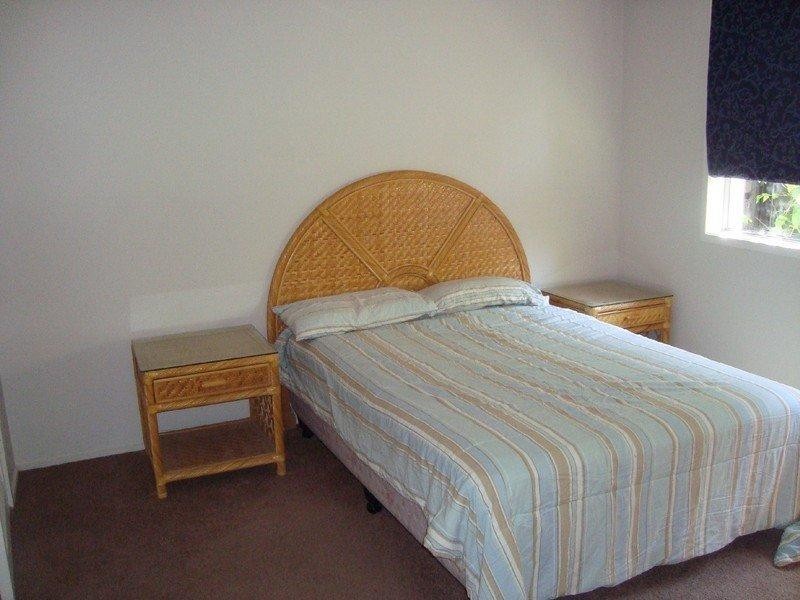 18 Havana Key, Broadbeach Waters QLD 4218