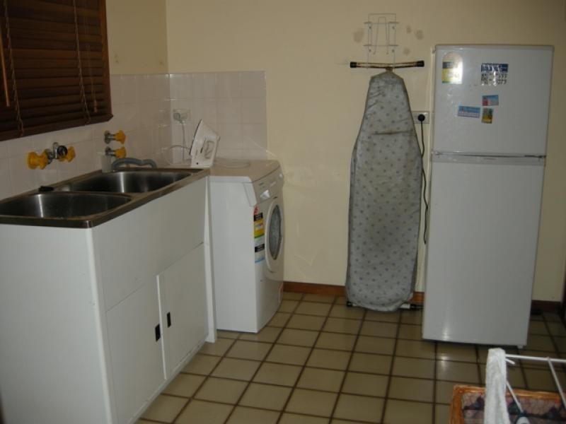 56 Kallaroo Crescent, Ashmore QLD 4214