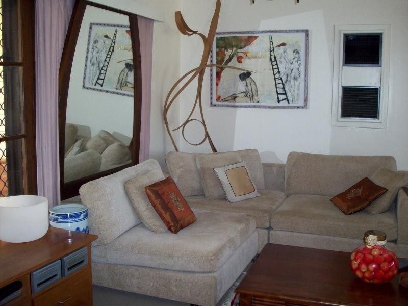 1 La Spezia, Isle Of Capri QLD 4217