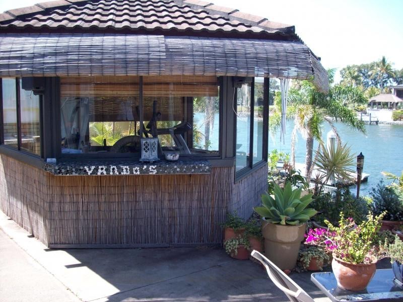 1 La Spezia, Isle Of Capri QLD 4217