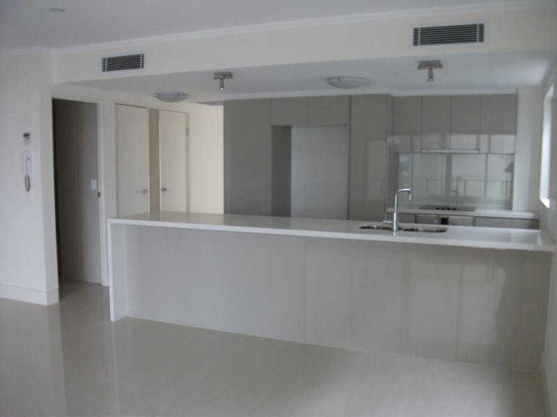 6/508 Marine Parade, Biggera Waters QLD 4216