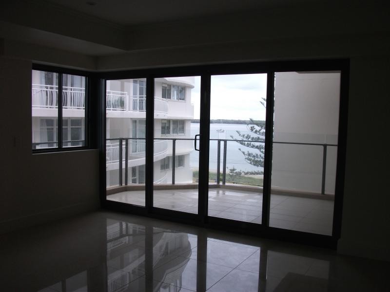 6/508 Marine Parade, Biggera Waters QLD 4216