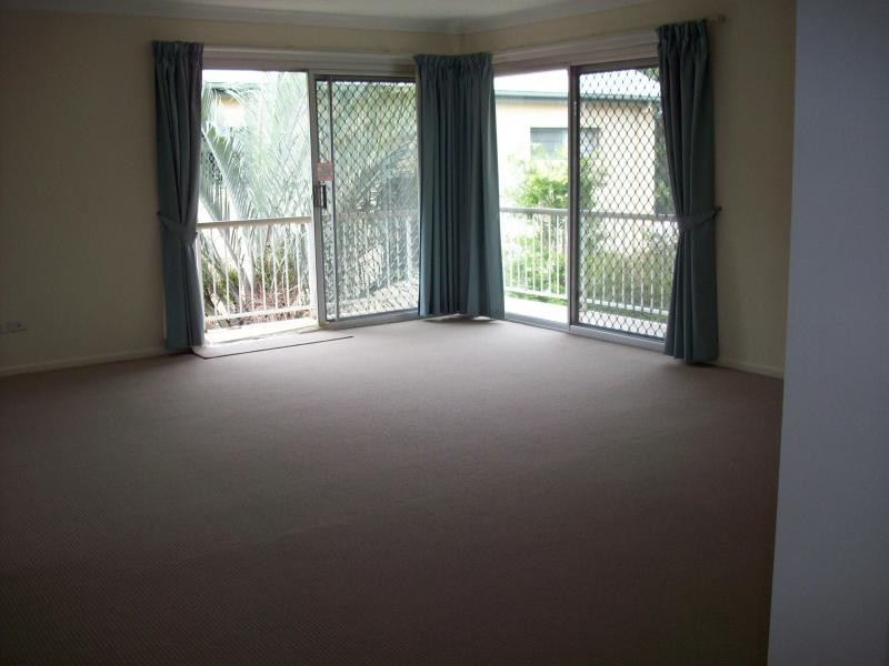 4/7 Margaret Avenue, Broadbeach QLD 4218