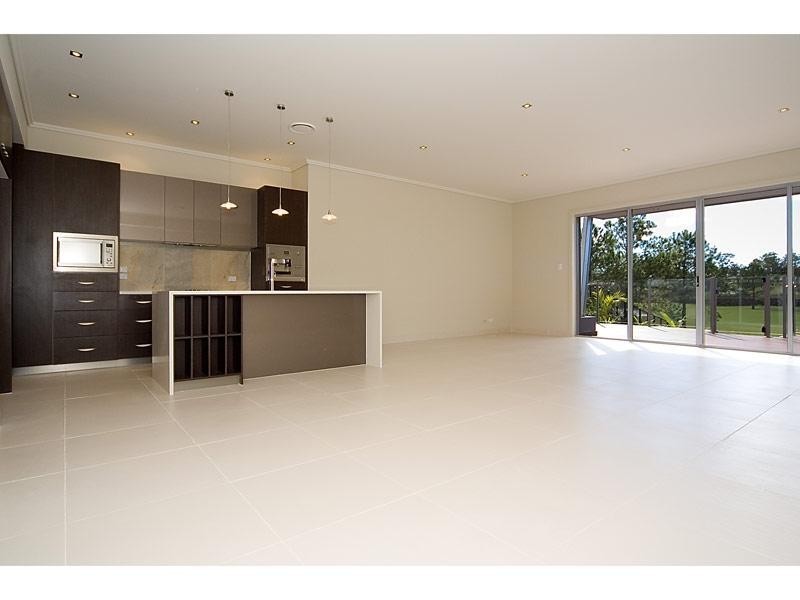 3007 Northview, Benowa QLD 4217